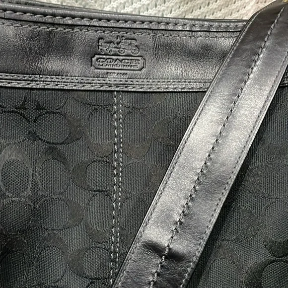 Vintage Coach Shoulder Bag Black Leather